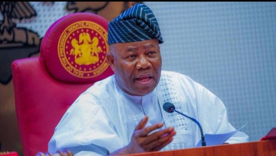 A man who single-handedly helped Tinubu destroyed Nigerian economy by aprroving loans without any...