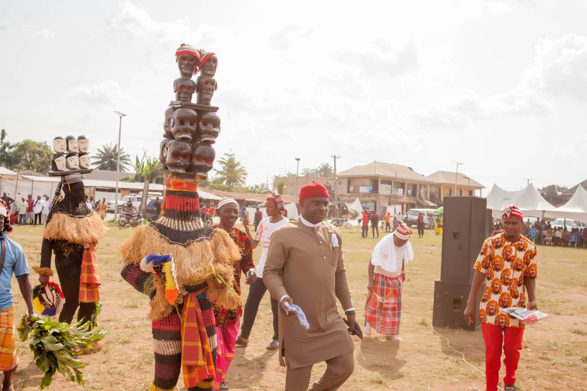 Our Culture , Our pride...!
Ezigbo onye Ubakala