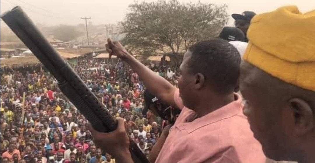 🚨 BREAKING
IGBOHO DECLARED: “I CAN RESCUE OGBOMOSO KIDNAPPED SCHOOLCHILDREN BUT MAKINDE WON’T GIVE...