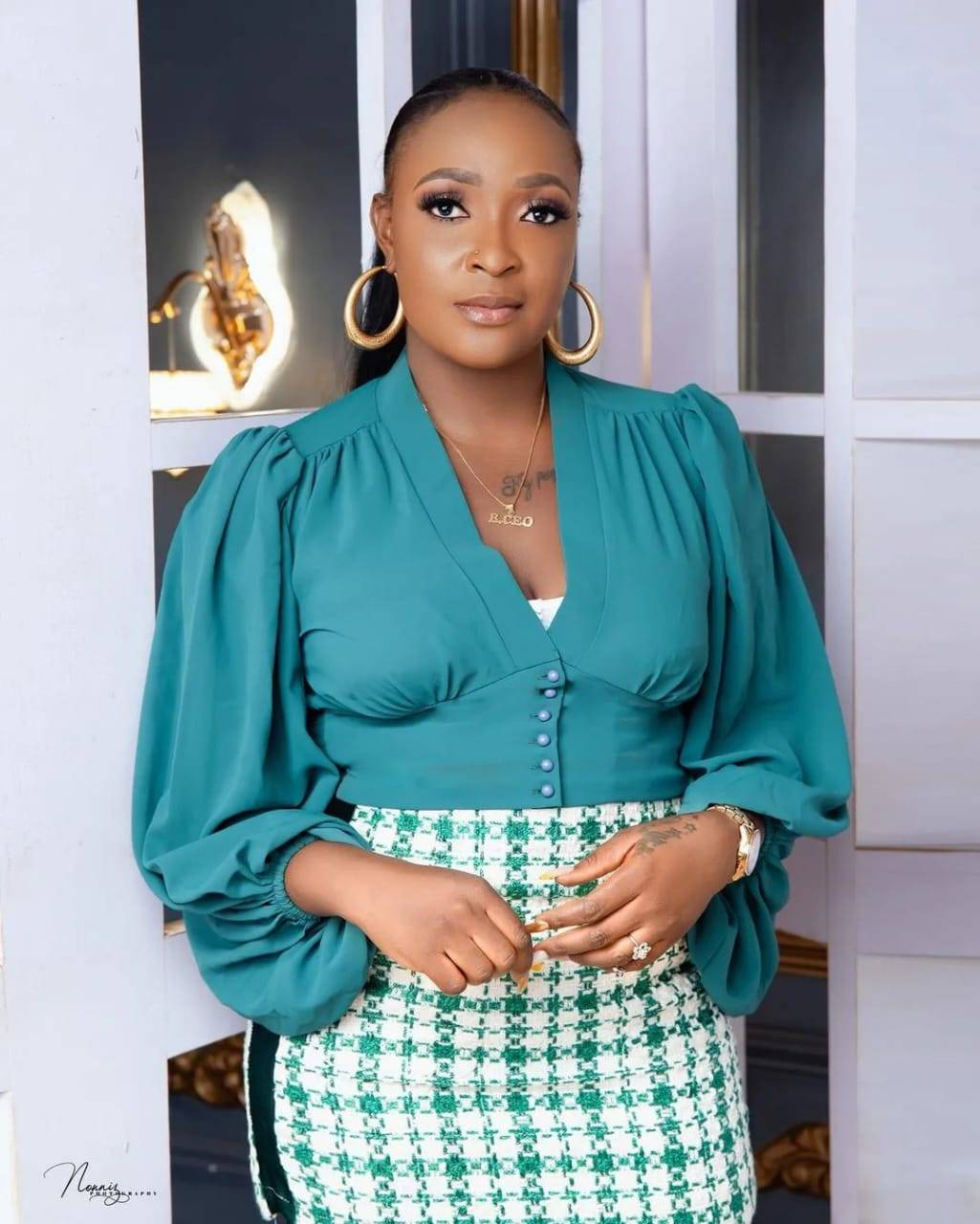 Bush meat don catch the hunter - celebrity yahoo
EFCC arrests Blessings CEO over 36 million naira f...