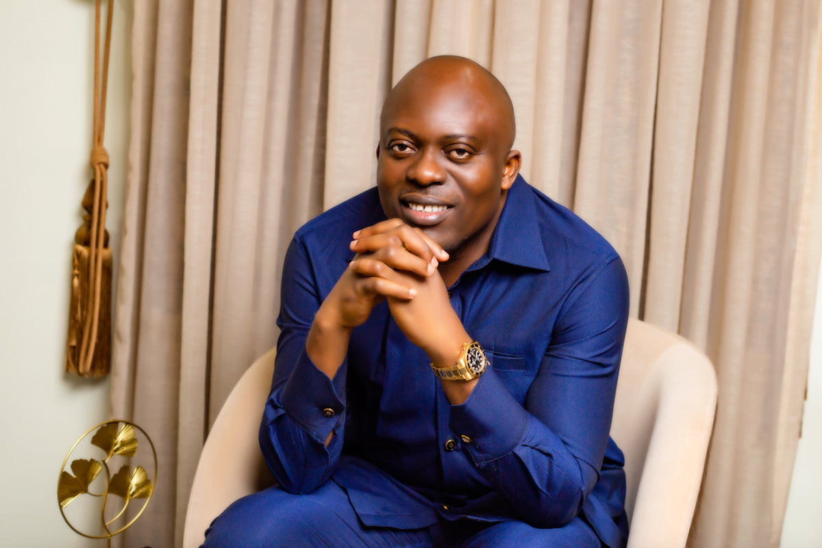 Another Ambode hair dryer treatment. Wike did it with the backing of Tinubu.
Fubara withdrew from...