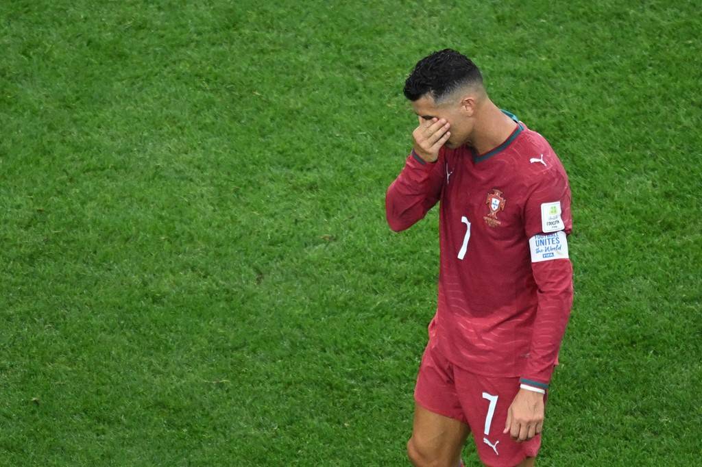 You must play o๐ ORONALDOH cr41
Danfo wan compete with Lamborghini (Messi)
