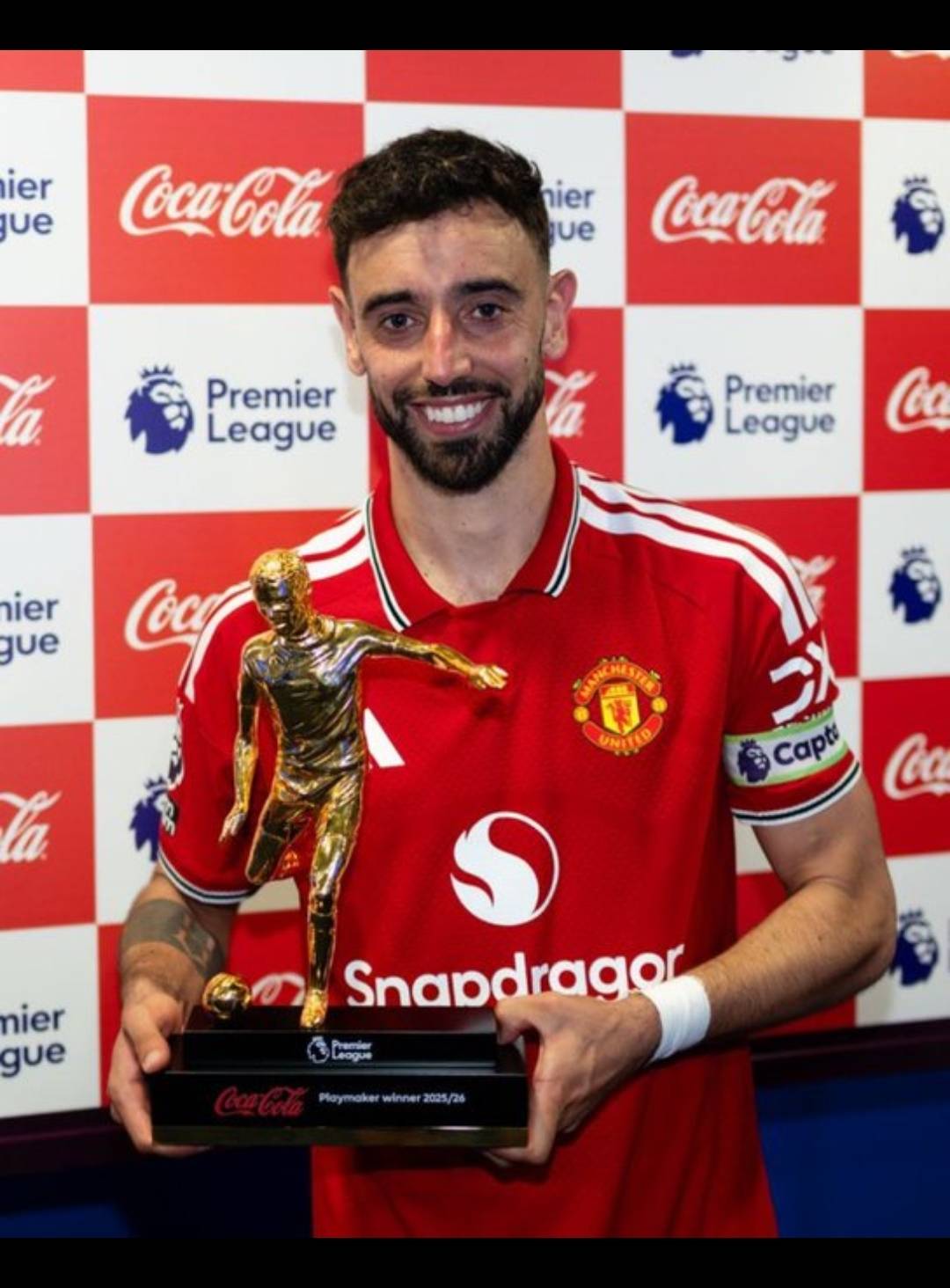 ๐จ๐จ| OFFICIAL: Bruno Fernandes wins the 2025-26 Premier League Playmaker award. ๐โจ