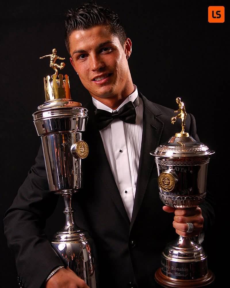 Cristiano Ronaldo & Gareth Bale are still the only players this century to complete the PFA double i...