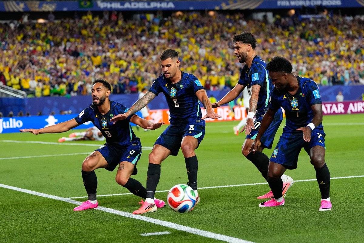 ๐จ๐ง๐ท BRAZIL ARE BACK IN FRONT.
Having scored two goals vs Haiti, Brazil are now back in front of Ge...