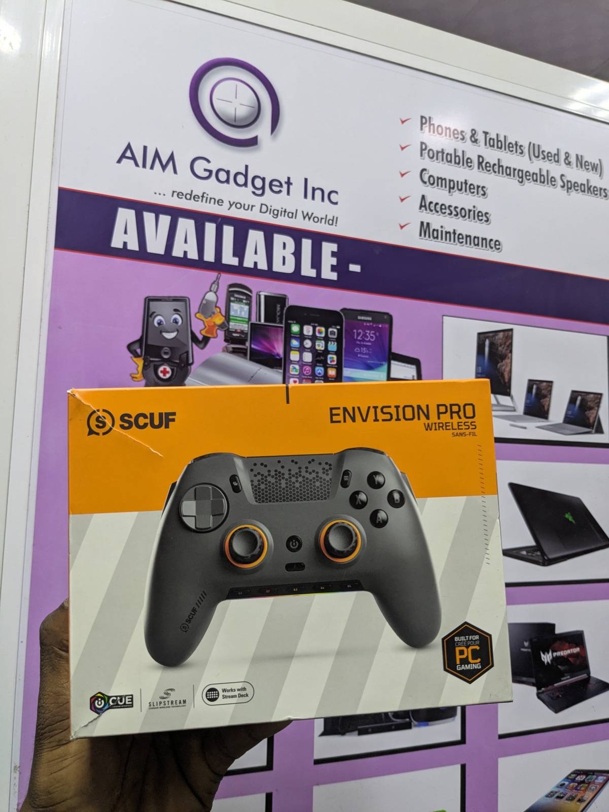 Open Box SCUF ENVISION PRO Wireless V1 PC Gaming Controller - Five Remappable G-Keys - Remappable Ba...