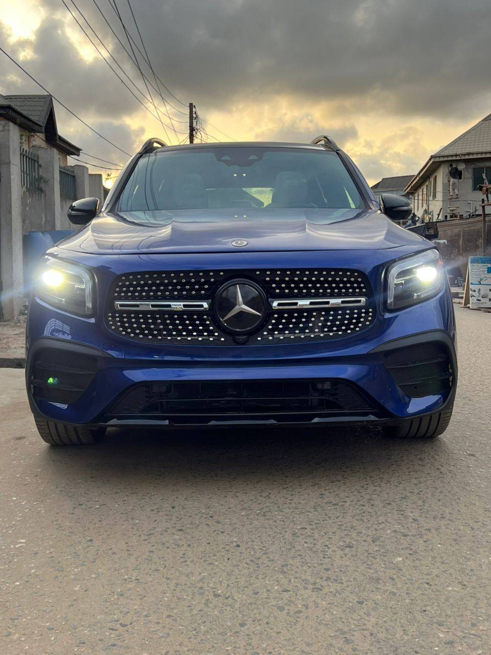 🚨 DISTRESS DEAL‼️ 🚨
2021 Mercedes-Benz GLB250 (Tokunbo)
Fullest Option
Brand New Condition
🚗 Cl...