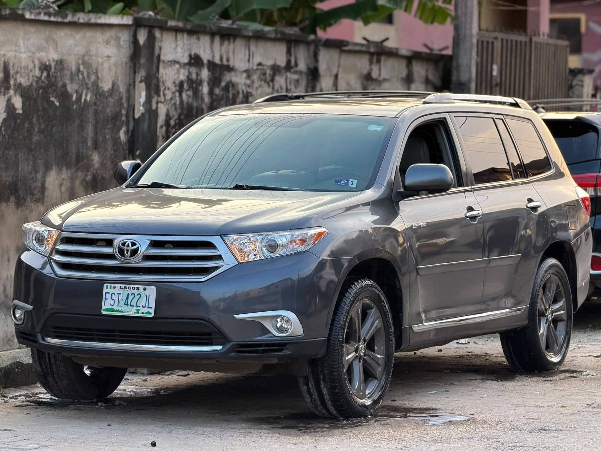 π¨ HOT DEALβΌοΈ π¨
2013 Toyota Highlander Limited (Registered)
π³π¬ Registered 6 Months
π 3 Rows Seat...