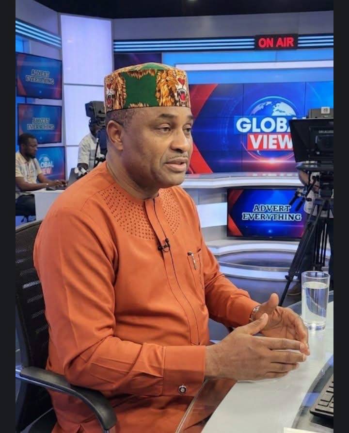 Why this man disappear from media house with wide mouth?