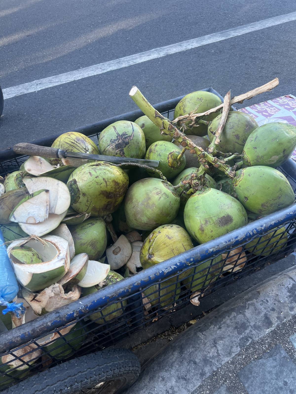 What’s the best time to drink coconut water? Additionally, what are the benefits drinking it based o...