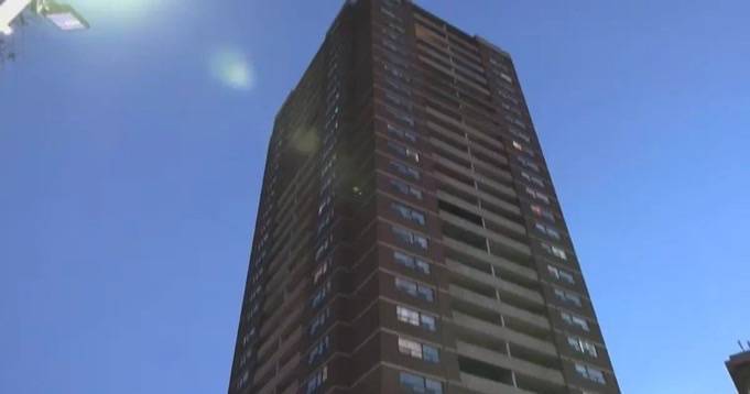 Nigerian mother loses 6-yr-old daughter after fall from 28th-floor apartment in Canada