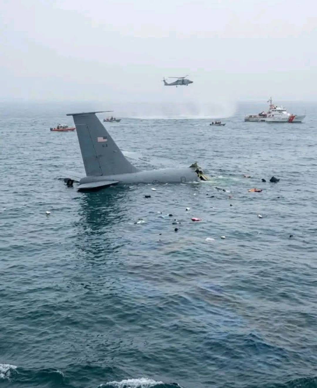 Just now: US Stratotanker crashed into the Persian Gulf earlier today. The plane made an emergency c...