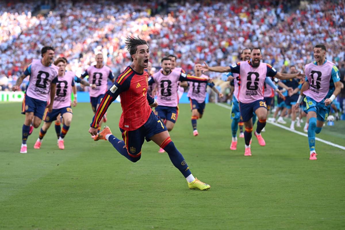 Spain 1-0 Argentina: Ferran's extra-time winner sees Spain's second World Cup