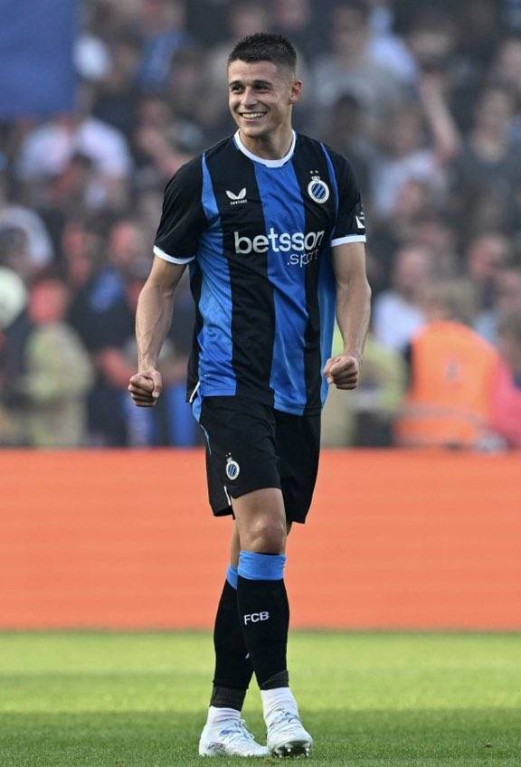 Manchester United have been offered the chance to sign Striker Nicolo Tresoldi for £40m.
#MUFC