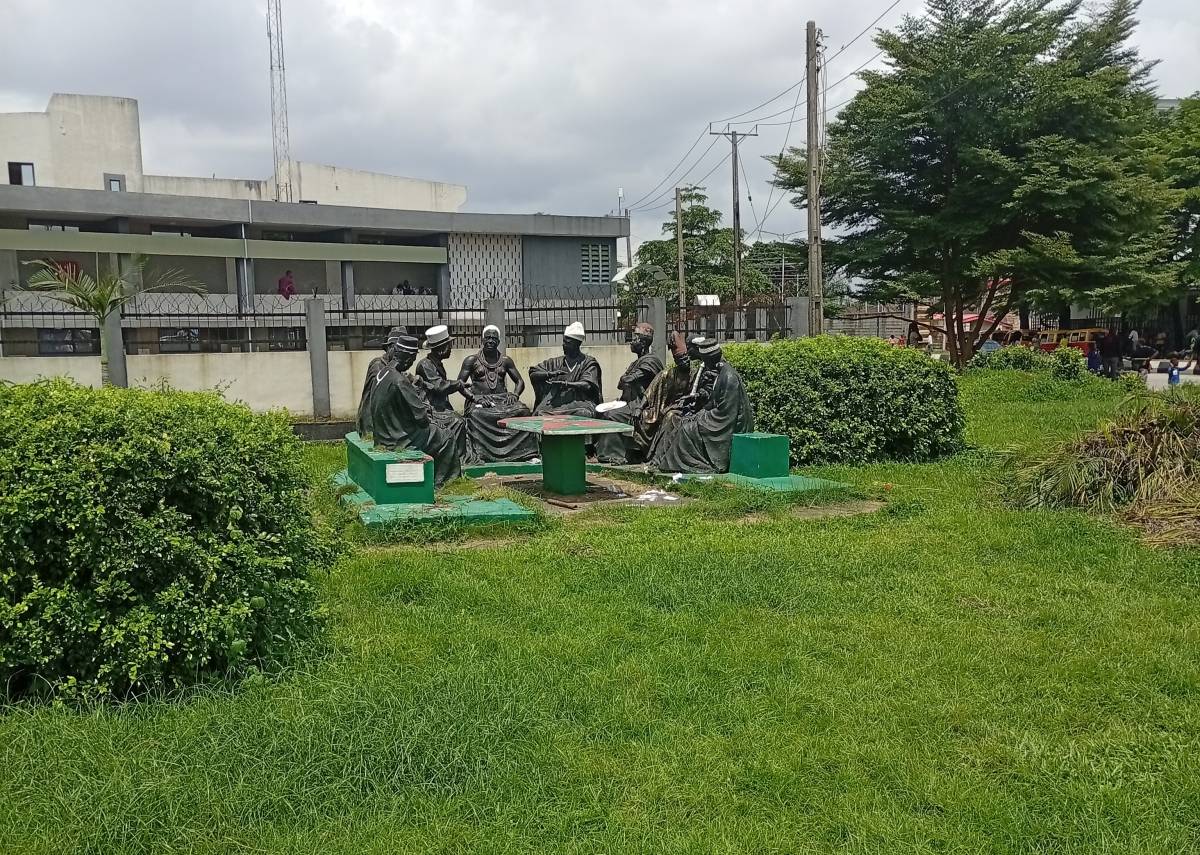 Somewhere in Nigeria ๐ณ๐ฌ... Do you recognize this iconic location? ๐ค Which state is it in? Drop your...