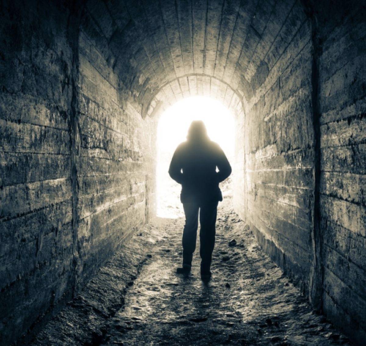 Most people think life changes when opportunities arrive.
It doesn’t.
Life changes the moment your...