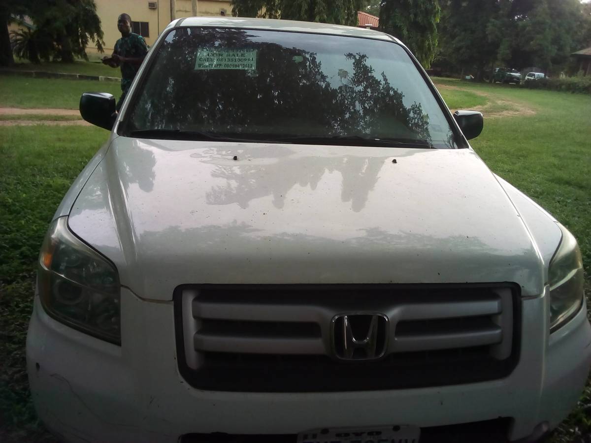 Honda Pilot
Working perfectly
Dm for price and negotiation or call/WhatsApp MacSplendid Autos 090775...