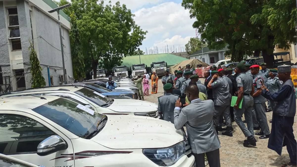 JUST IN: The Nigeria Customs Service (NCS), Kano/Jigawa Area Command, have burst the ring of smuggle...