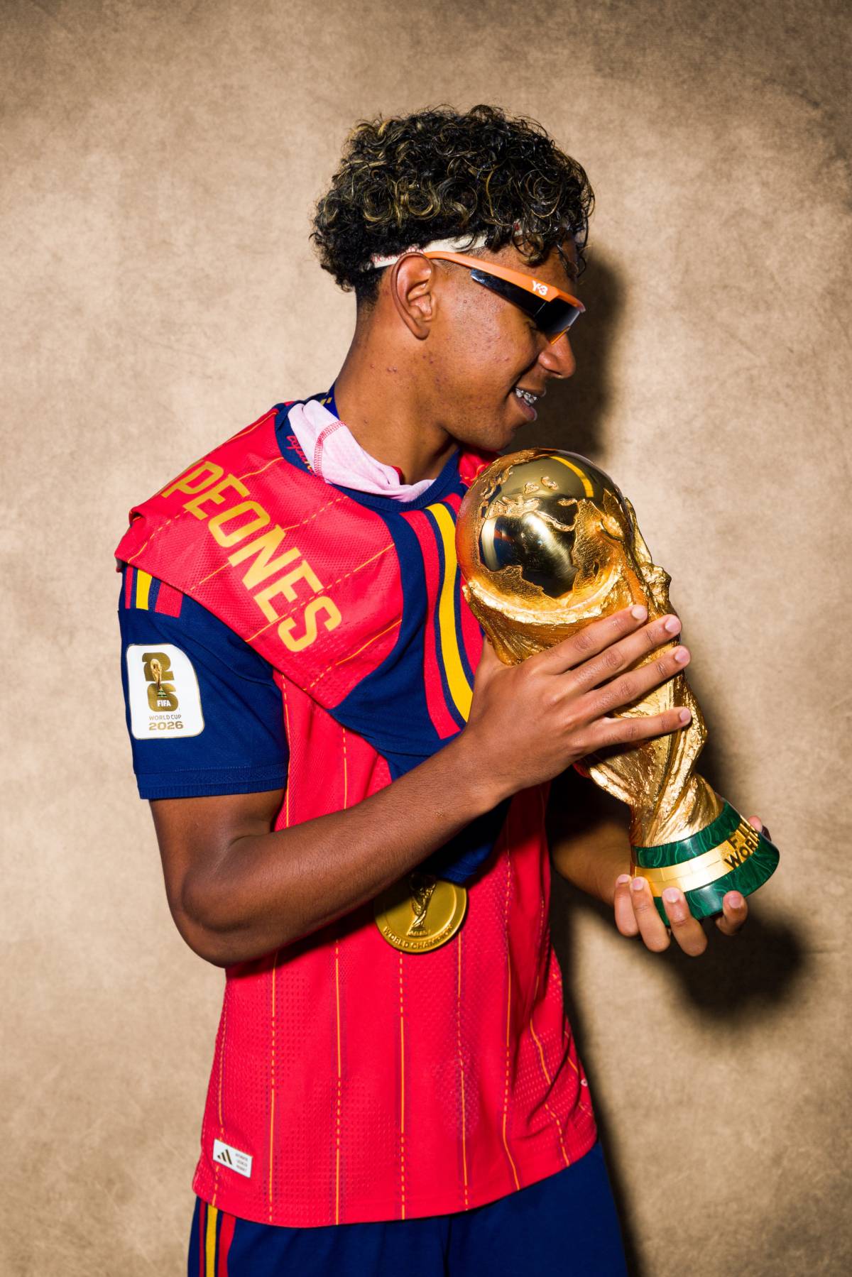 🏆✨ Official 2026 World Cup portrait for Lamine Yama🇪🇦l at just 19years.
This is incredible..!!!❤️...