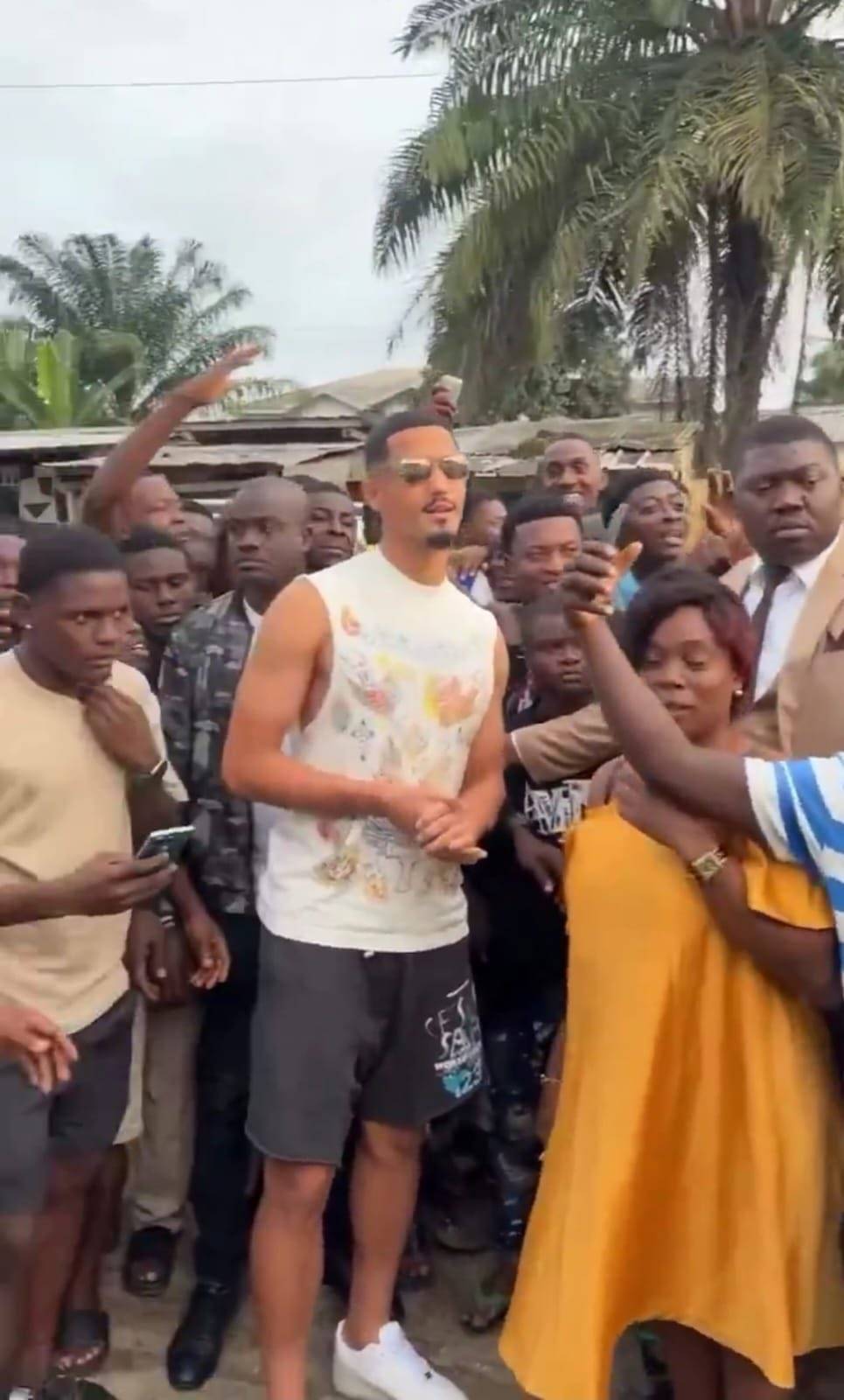 JUST IN: Arsenal defender William Saliba visits his mother’s home country in Cameroon 🇨🇲