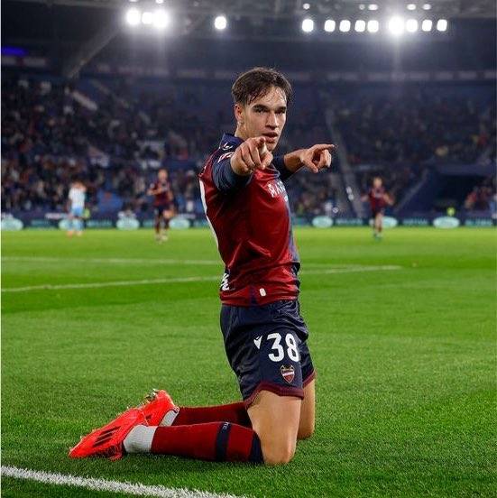 BREAKING: Real Madrid have signed Spanish striker Carlos Espí for €25million from Levante. He will b...
