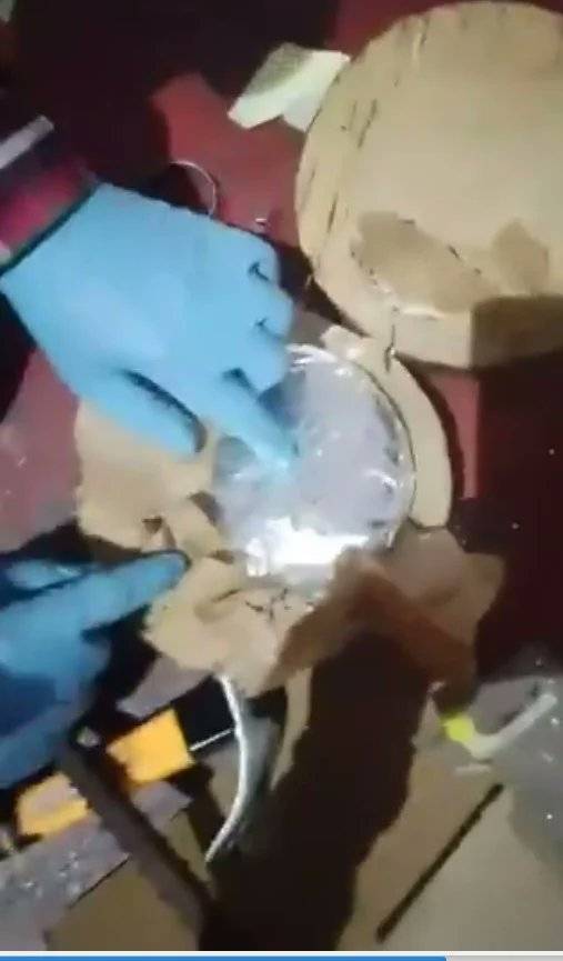 BREAKING: C0caine Now Been Concealed In Pounding Morta..
NDLEA has uncovered cocaine concealed in w...