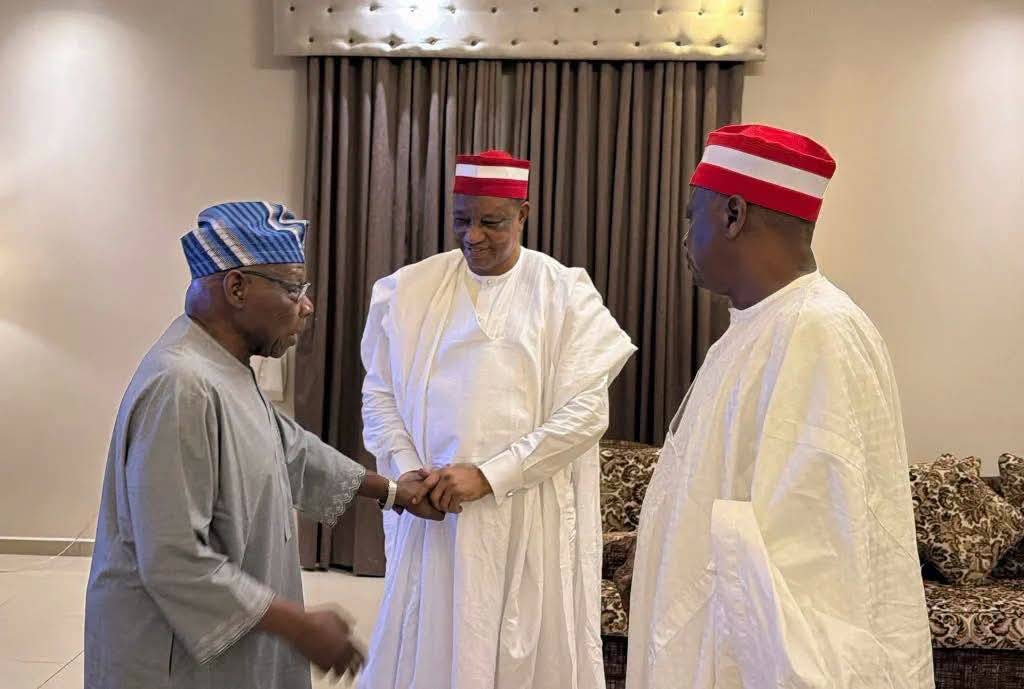 Kwankwaso meets with Chief Obasanjo in Kano
