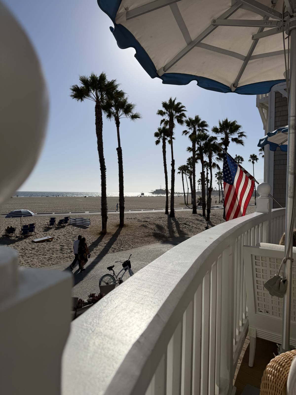 Touched down in Cali πΊπΈ Cool vibes right away! Need to nail the work/life balance now π€