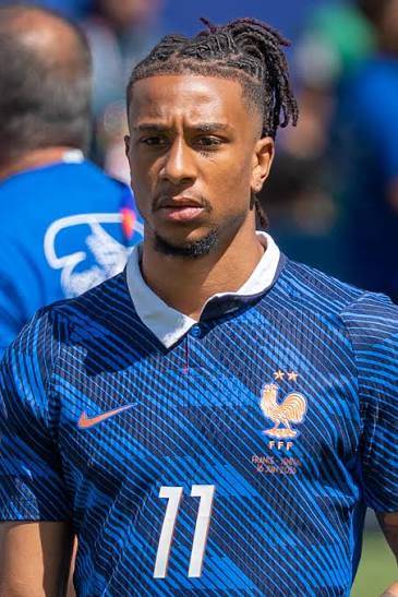 Michael Olise is a sensational footballer. Every touch, every dribble, every pass oozes class. Simpl...