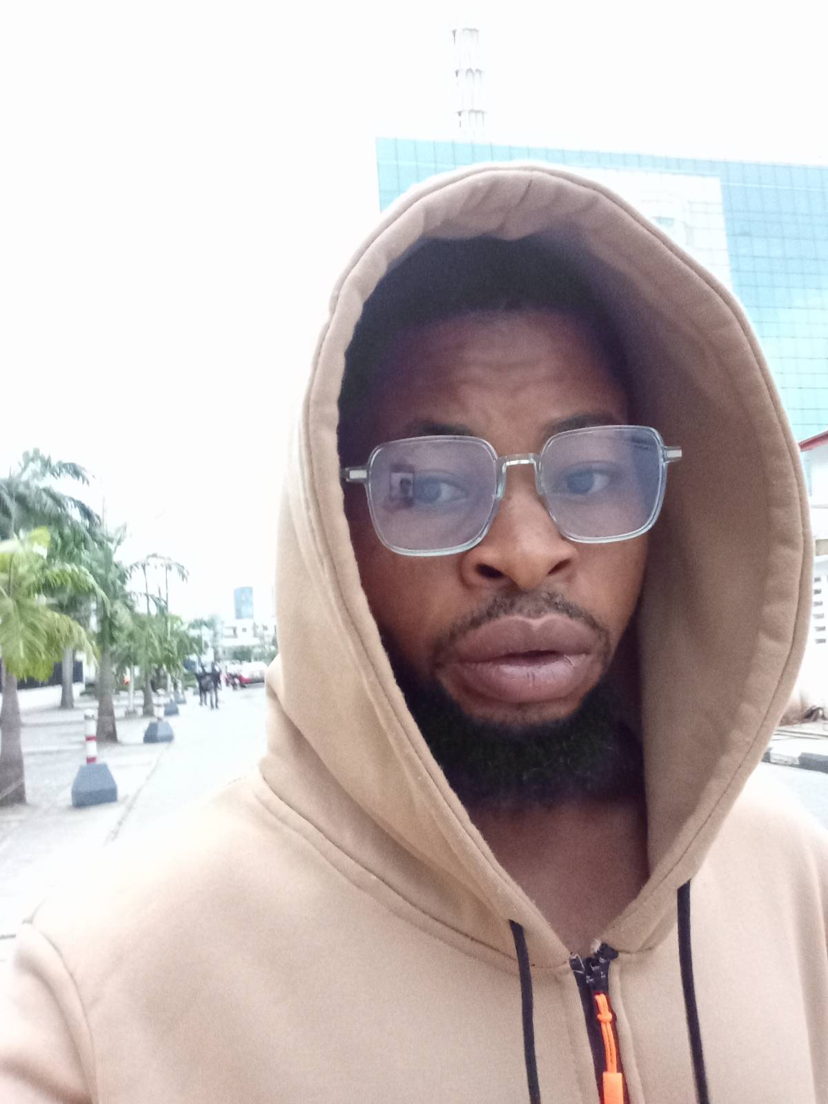 This is how I am starting my day today, with an early morning jog. Good morning family.
Since movin...