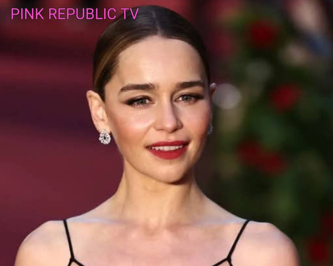 https://pinkrepublic12.blogspot.com/2026/05/emilia-clarke-revealed-that-her.html?m=1