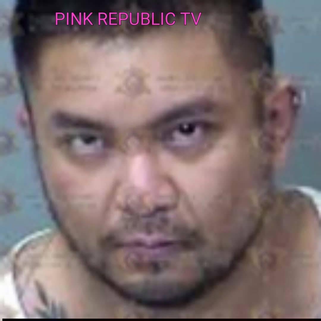 https://pinkrepublic12.blogspot.com/2026/05/a-phoenix-man-has-been-arrested-after.html?m=1