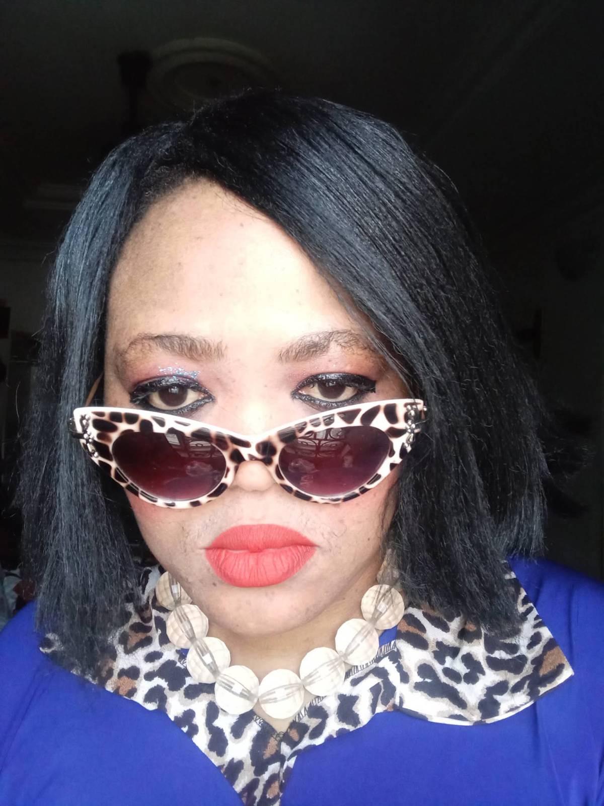 My complete Sunday look: Good morning and happy Sunday to you all