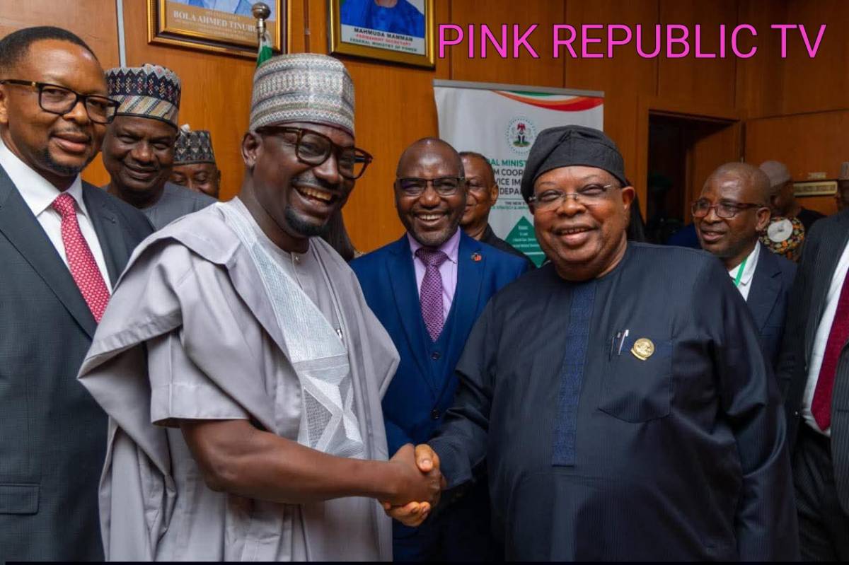 https://pinkrepublic12.blogspot.com/2026/06/power-minister-engages-heads-of.html?m=1