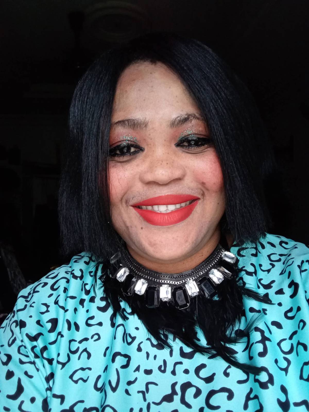 My complete Sunday look: Good morning and happy Sunday to you all
