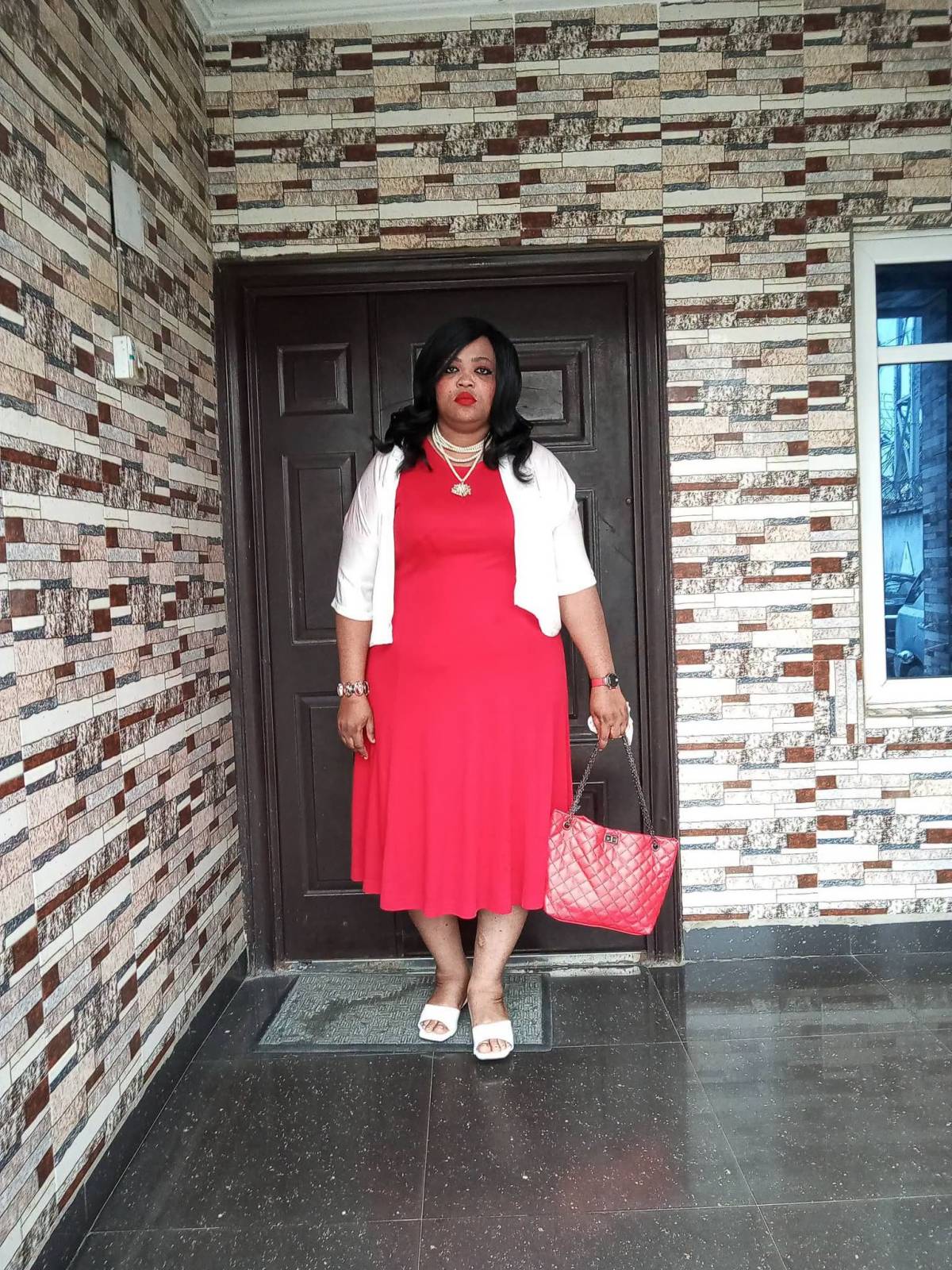 My complete Sunday look: Good morning and happy Sunday to you all