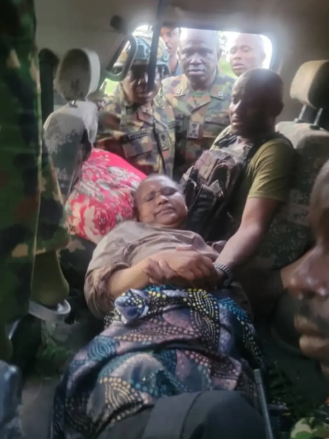 TROOPS RESCUE WIFE OF LATE MAJ. GEN MOHAMMED RABE ABUBAKAR FROM BANDIT
Hajiya Amina Abubakar Rabe,...