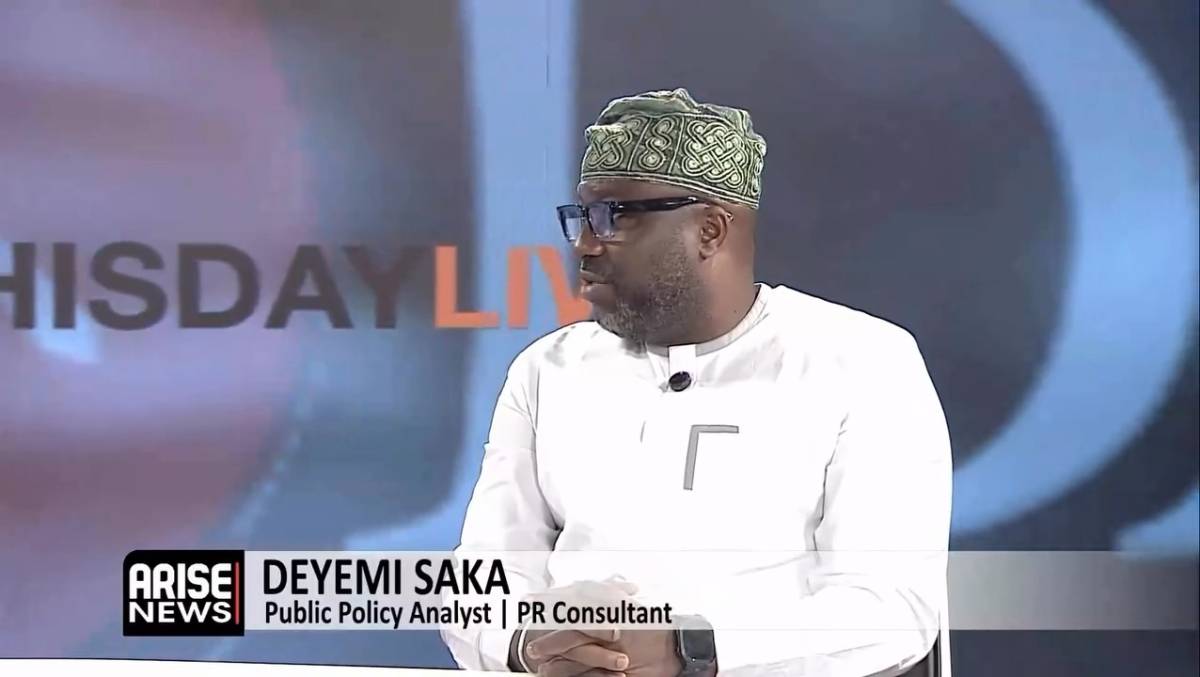 I Don’t See The Big Deal In The President Only Uploading His University Credentials To INEC — Saka...