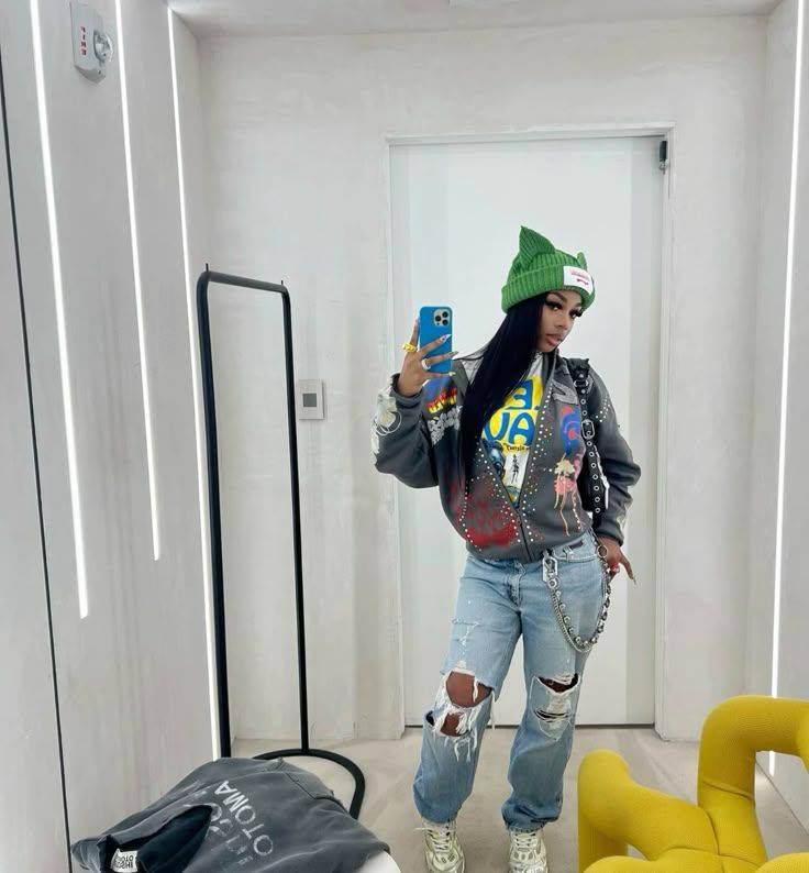 Congratulation to me for my new apartment