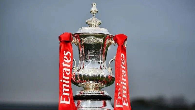 Teams in the FA Cup round of 16 draw.
1. Liverpool
2. Fulham
3. Sunderland
4. Southampton
5. Wrexha...