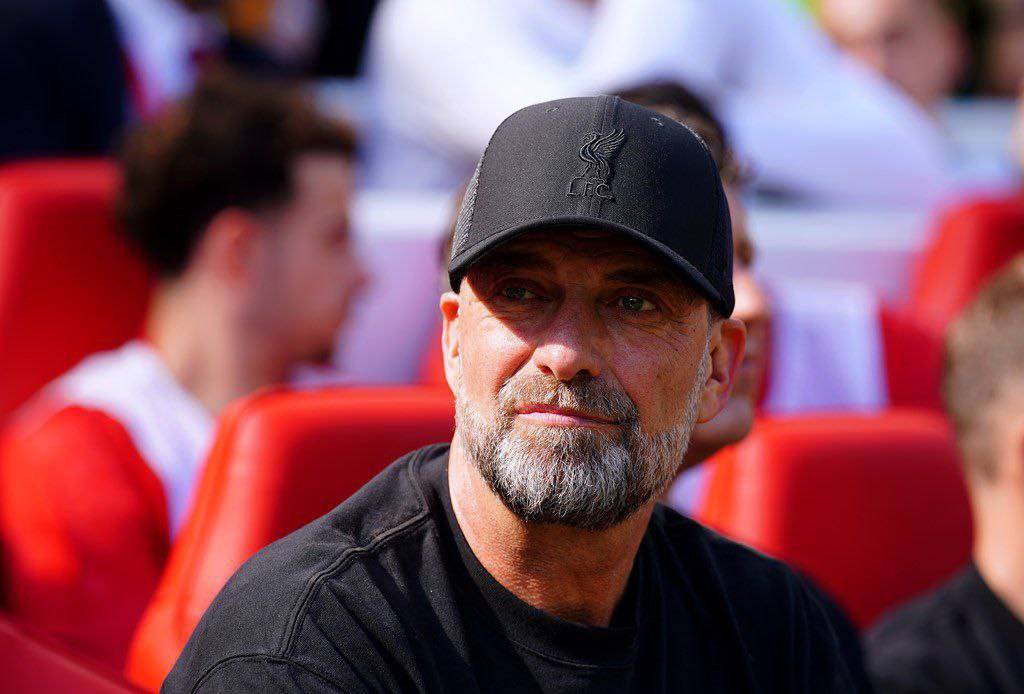 ๐จ Manchester United officials have said that they have made no contact whatsoever to sign Klopp.