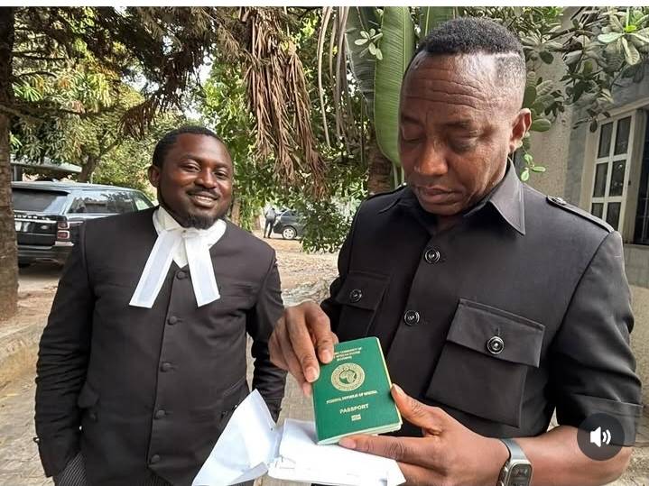 Senior Advocate of the Masses (SAM)
🤭, Omoyele Sowore has finally regained his passport and is se...