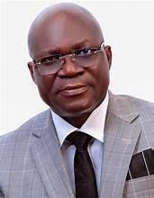 Dr. Reuben Abati should be preacher of love and morals
#LekeeLekee #drreubenabati #AriseNews