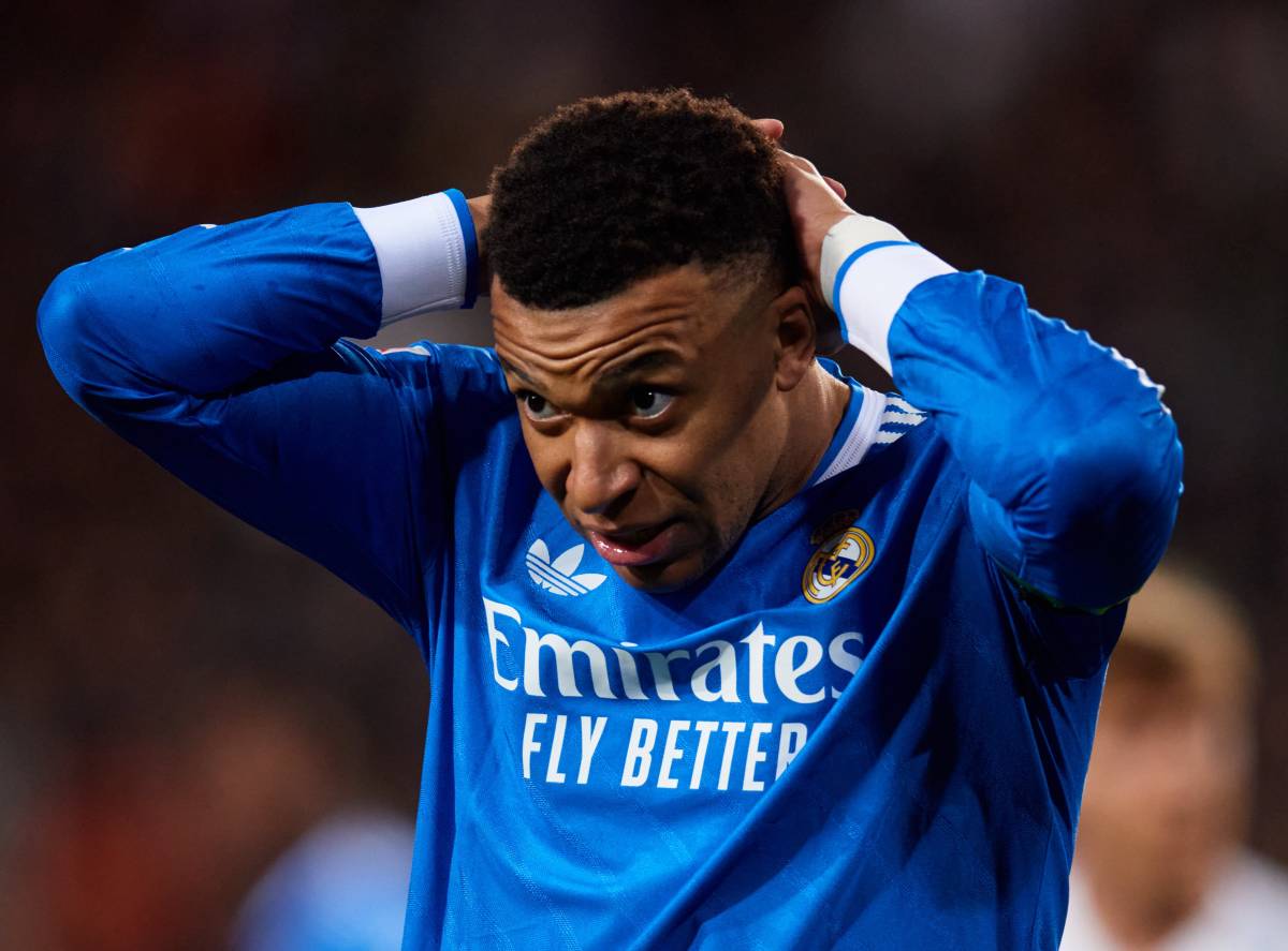 🚨 Kylian Mbappé could miss Real Madrid vs Benfica game tomorrow, L'Équipe reports.
Kylian feels pa...