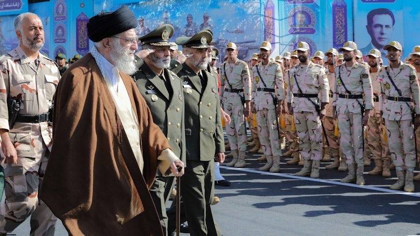 JUST IN: ๐ฎ๐ท Iran says "there are no red lines anymore."
"Everything is possible now, including resp...