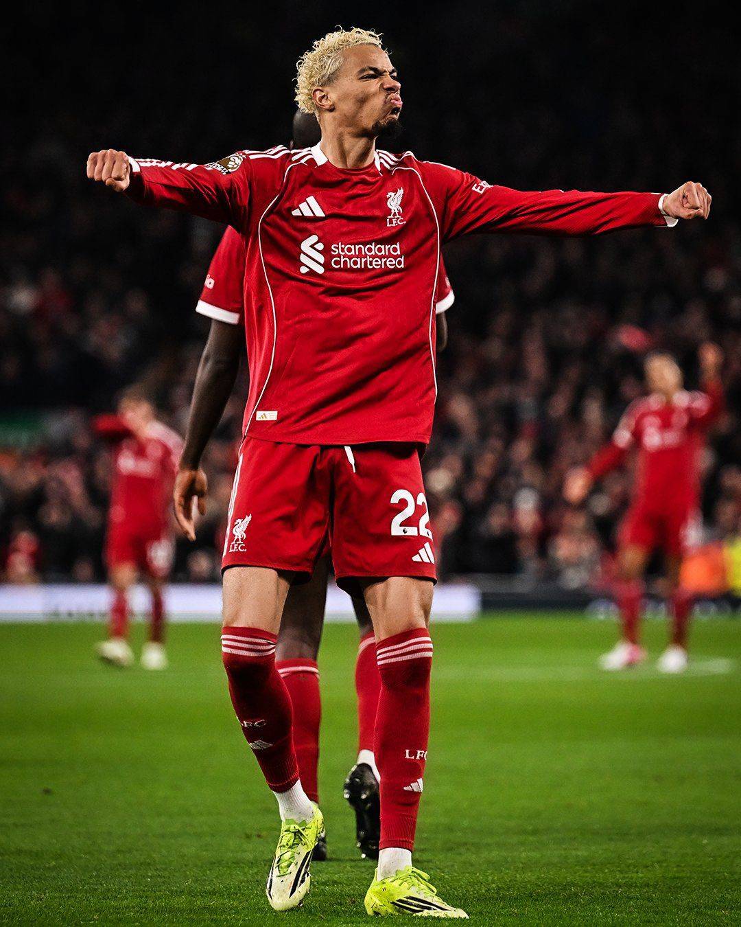 ๐จ๐ 17 goals on his first season as new Liverpool player for Hugo Ekitike. ๐ซ๐ท