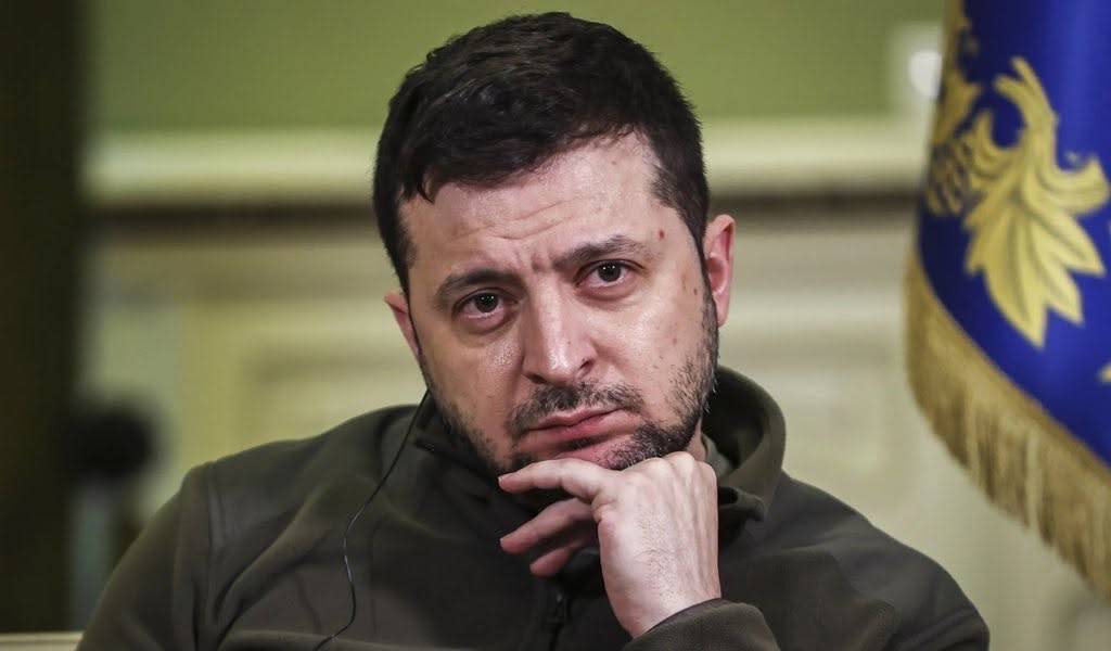 JUST IN: ๐บ๐ฆ๐ฎ๐ท President Zelensky says Ukraine sent over 200 military experts to Gulf countries to de...