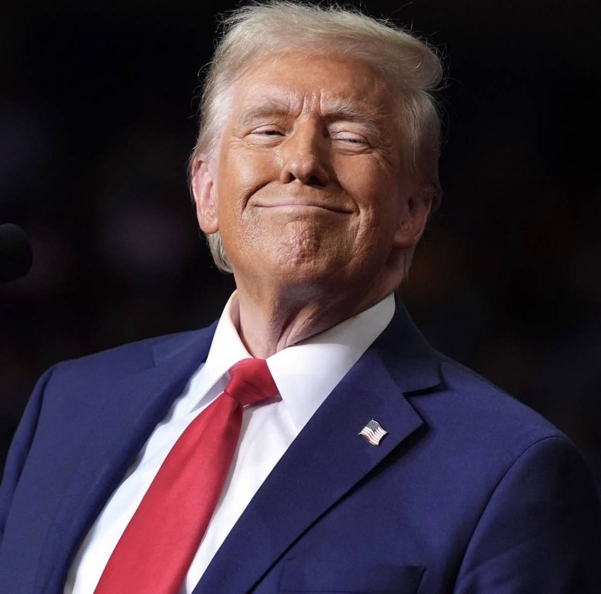 JUST IN: ๐บ๐ธ๐ฎ๐ท President Trump says he'll likely hold phone talks with Iran today and claims they bot...