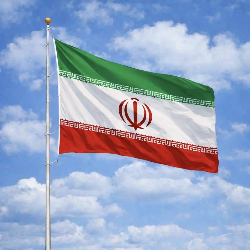 JUST IN: ๐ฎ๐ท๐บ๐ธ Iranian media mocks President Trump, claims Strait of Hormuz "reopened" but only for t...