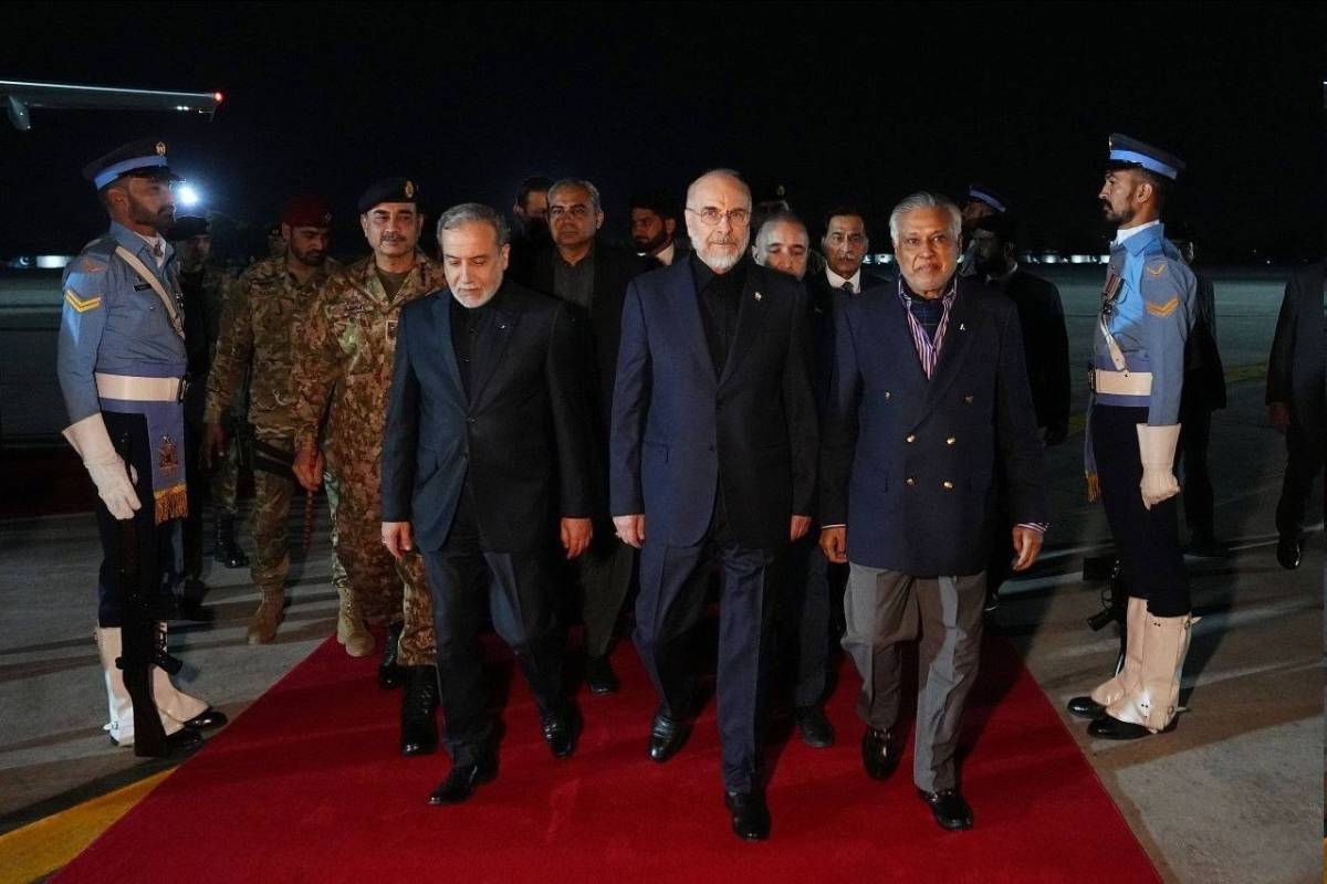 JUST IN: ๐ฎ๐ท Image of Iran's delegation in Pakistan for negotiations with the US.